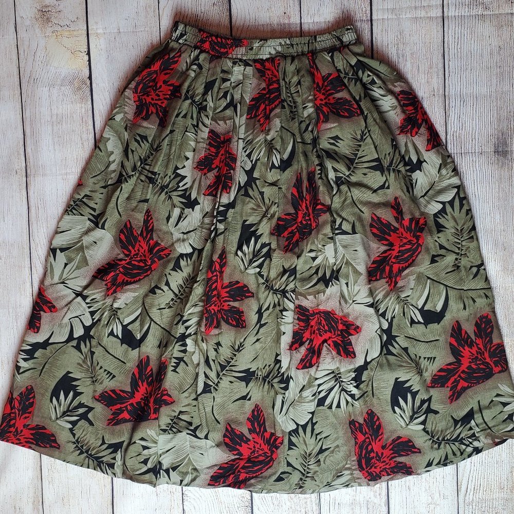 Vintage Floral Midi Skirt - Picture 5 of 10